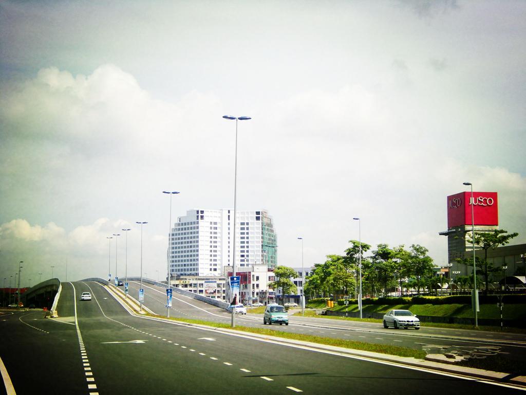 Hotel Time Johor Bahru Exteriér fotografie